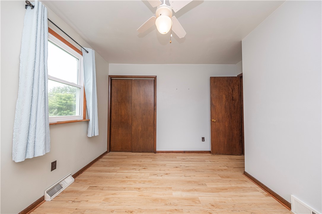 New Sewickley Twp, Pennsylvania 15042, United States, 4 Bedrooms Bedrooms, ,3 BathroomsBathrooms,Residential,Active,168104