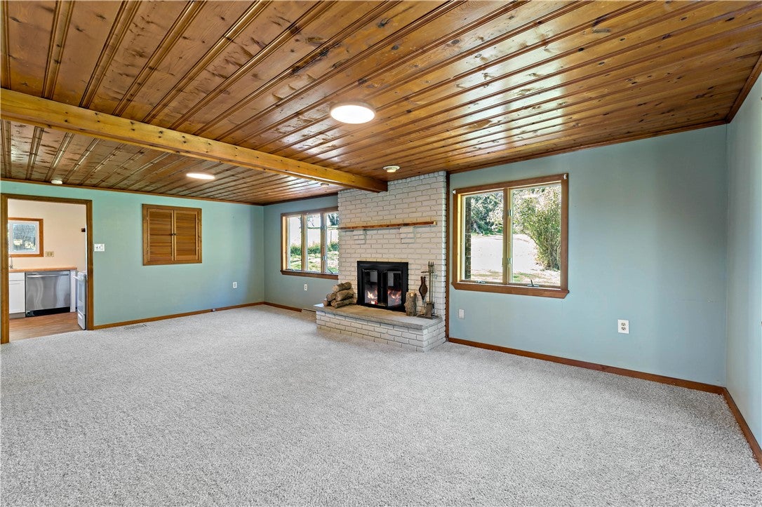 358 Municipal Dr 156