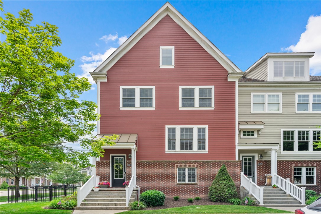 234 College Ave Ave, Oakmont, Pennsylvania image 1