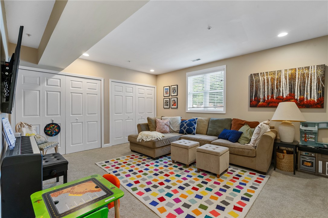 234 College Ave Ave, Oakmont, Pennsylvania image 30
