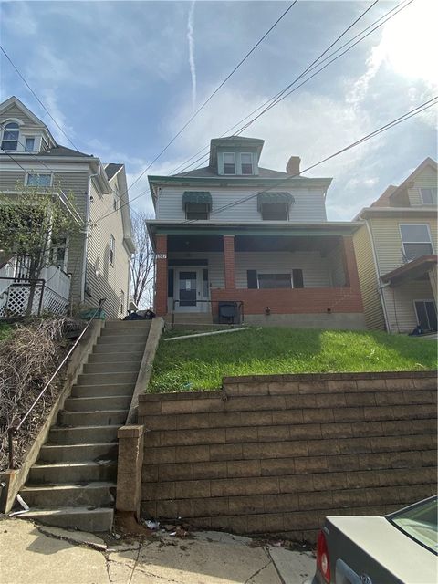 Photo of 1517 Rockland Ave, Pittsburgh, PA 15216 (MLS # 1750342)