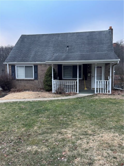 Photo for 27 Meadowbrook Ave