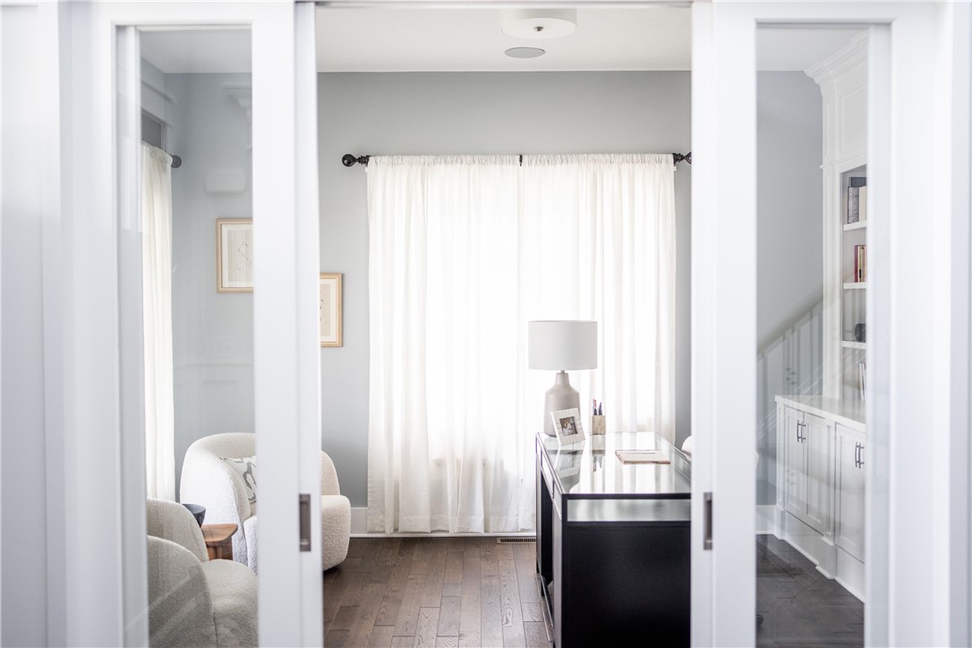 Marshall, Pennsylvania 16046, United States, 6 Bedrooms Bedrooms, ,5 BathroomsBathrooms,Residential,Active,162854