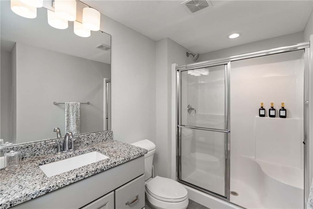 Marshall, Pennsylvania 16046, United States, 6 Bedrooms Bedrooms, ,5 BathroomsBathrooms,Residential,Active,162854