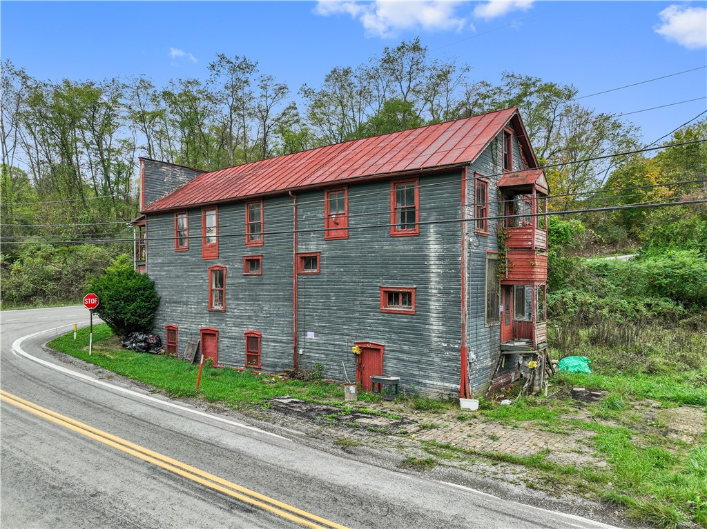 Amwell, Pennsylvania 15301, United States, ,Commercial,Active,227296