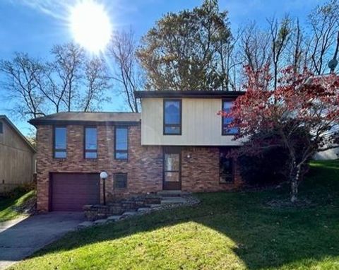 Homes For Sale - 26 W White Oak Drive Dr<br/> Delmont, PA 15626