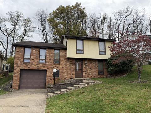 Photo of 26 W White Oak Dr, Delmont, PA 15626 (MLS # 1727360)