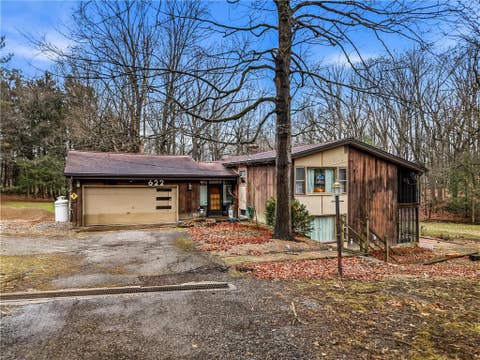 Photo for 622 Woodland Dr