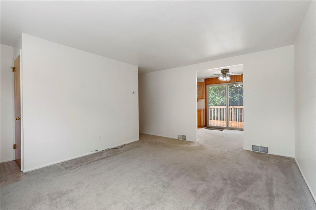 250 Burch Dr