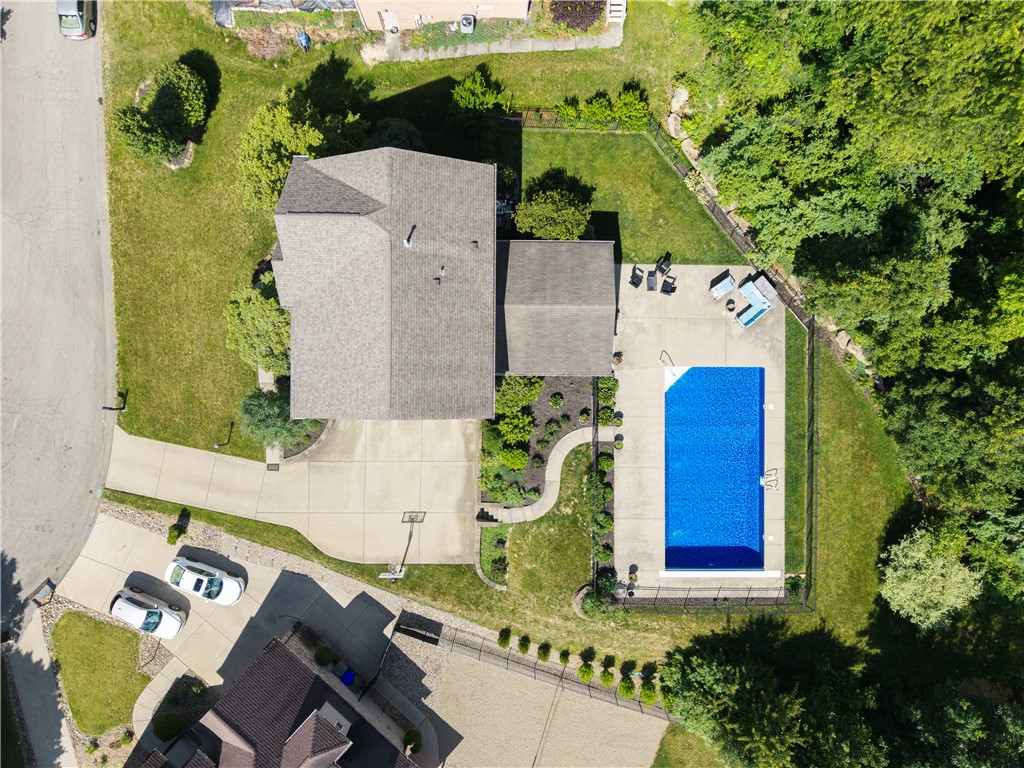 111 Cherokee Ct