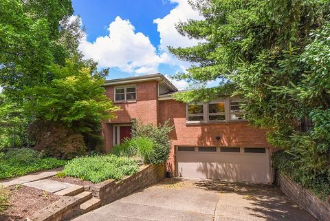 Photo of 300 S Lang Ave, Pittsburgh, PA 15208 (MLS # 1761478)