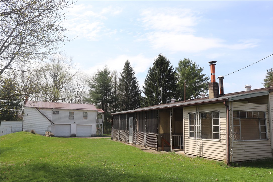 E Lackawannock Twp, Pennsylvania 16137, United States, 3 Bedrooms Bedrooms, ,1 BathroomBathrooms,Residential,Active,224111