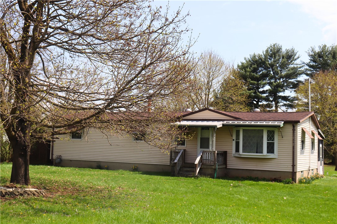 E Lackawannock Twp, Pennsylvania 16137, United States, 3 Bedrooms Bedrooms, ,1 BathroomBathrooms,Residential,Active,224111