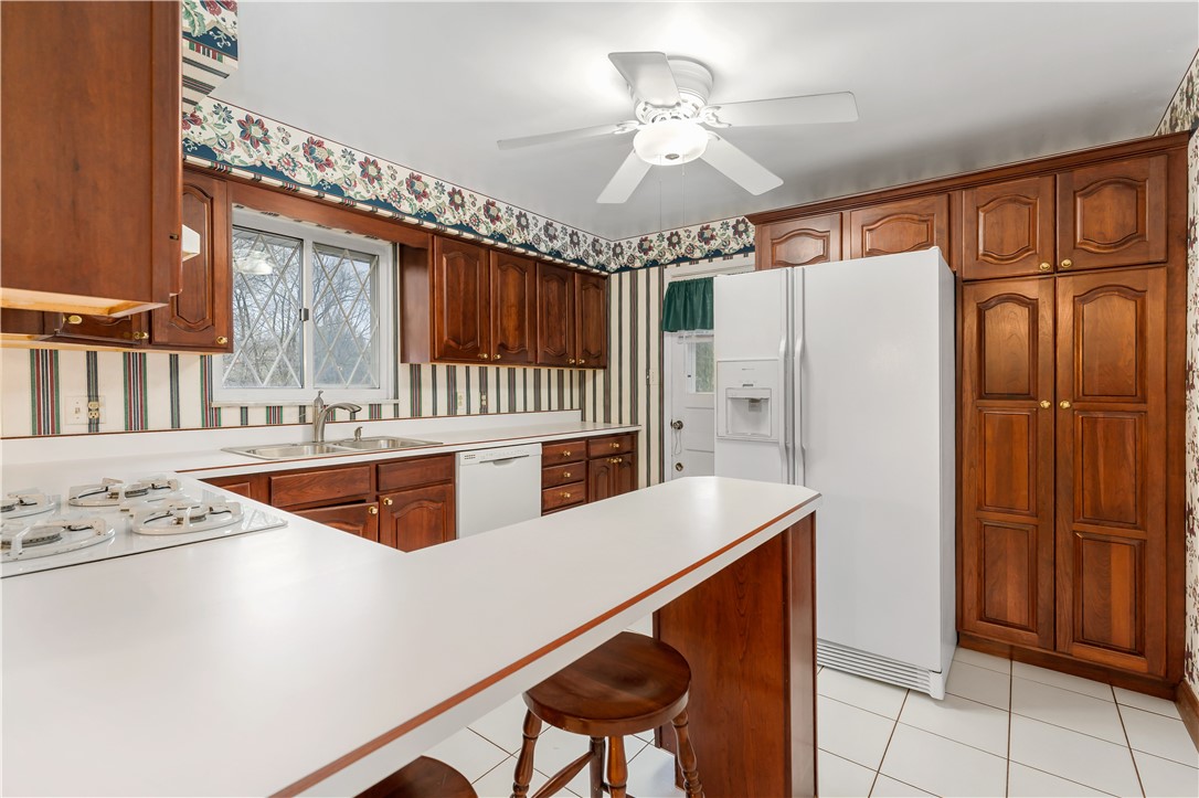 1144 Greenbriar Rd Rd, Bethel Park, Pennsylvania image 12
