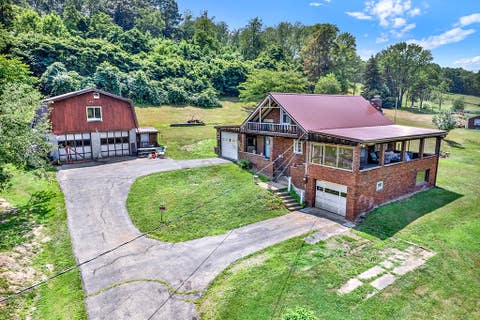 Photo for 250 Pineview Drive