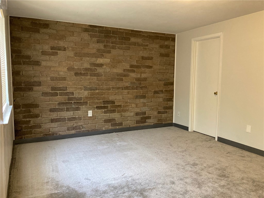 Plum Boro, Pennsylvania 15068, United States, 2 Bedrooms Bedrooms, ,1 BathroomBathrooms,Residential,Active,190931