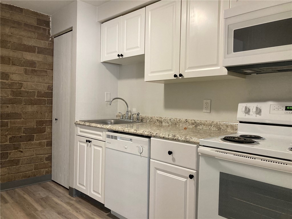 Plum Boro, Pennsylvania 15068, United States, 2 Bedrooms Bedrooms, ,1 BathroomBathrooms,Residential,Active,190931