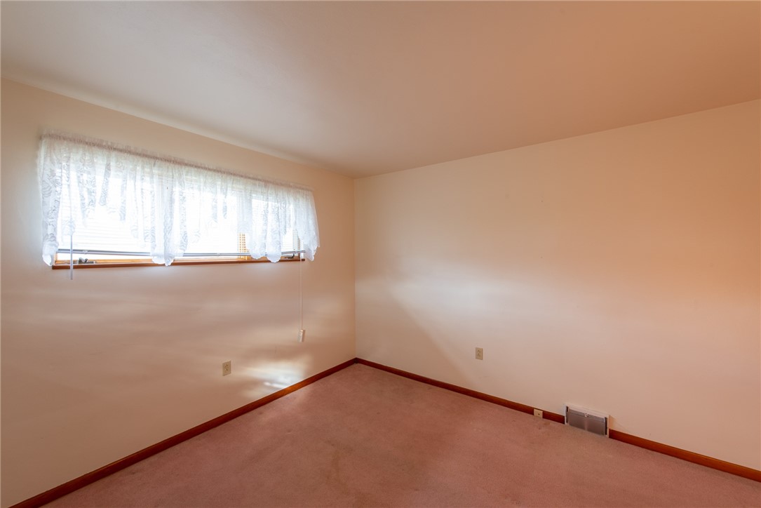 Allegheny Twp - Wml, Pennsylvania 15656, United States, 2 Bedrooms Bedrooms, ,2 BathroomsBathrooms,Residential,Pending,32979