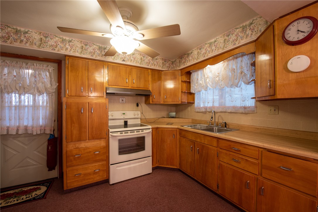 Allegheny Twp - Wml, Pennsylvania 15656, United States, 2 Bedrooms Bedrooms, ,2 BathroomsBathrooms,Residential,Pending,32979