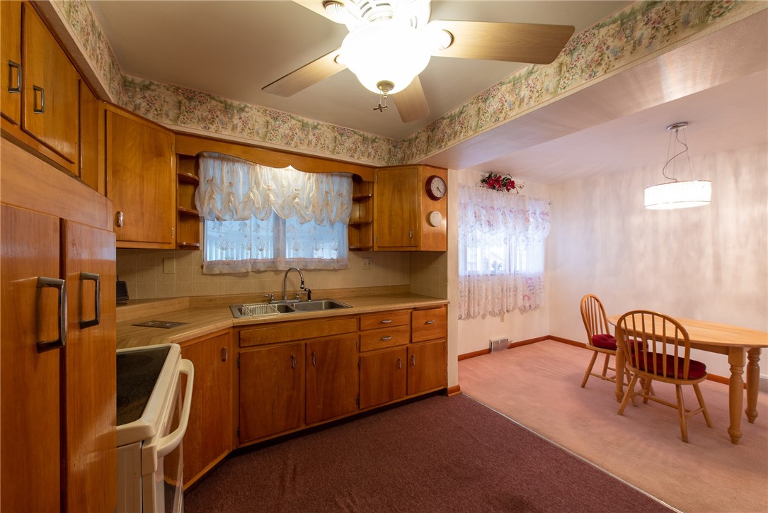 Allegheny Twp - Wml, Pennsylvania 15656, United States, 2 Bedrooms Bedrooms, ,2 BathroomsBathrooms,Residential,Pending,32979