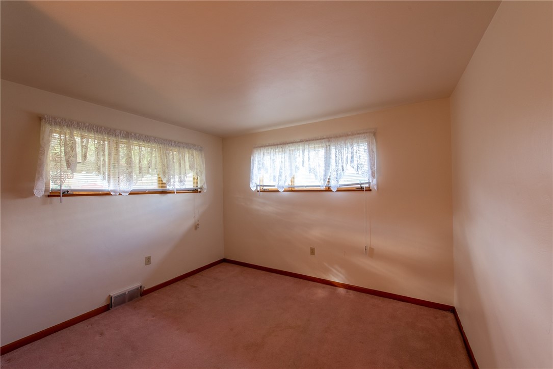 Allegheny Twp - Wml, Pennsylvania 15656, United States, 2 Bedrooms Bedrooms, ,2 BathroomsBathrooms,Residential,Pending,32979