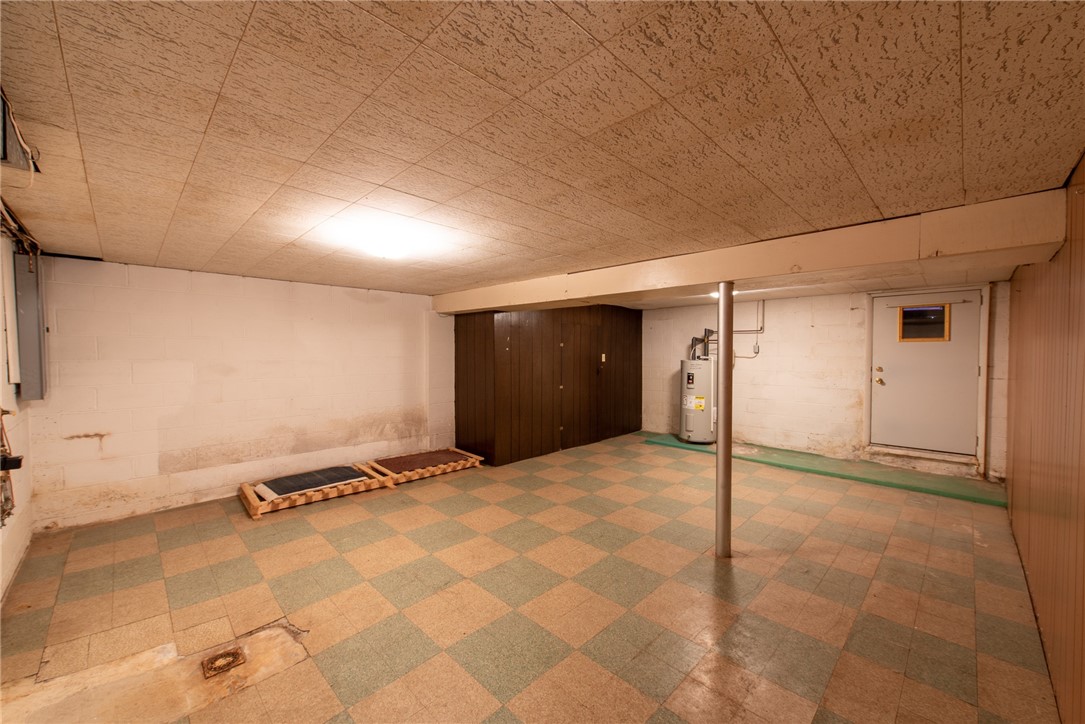 Allegheny Twp - Wml, Pennsylvania 15656, United States, 2 Bedrooms Bedrooms, ,2 BathroomsBathrooms,Residential,Pending,32979