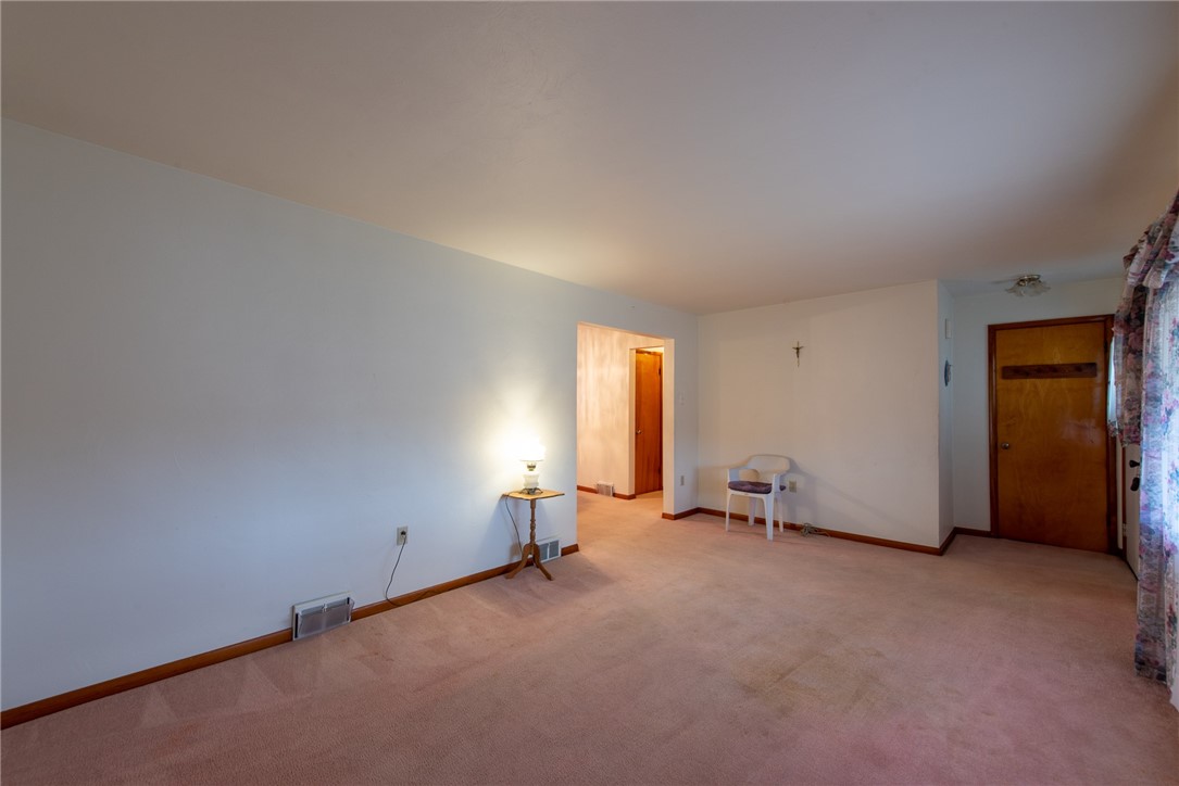 Allegheny Twp - Wml, Pennsylvania 15656, United States, 2 Bedrooms Bedrooms, ,2 BathroomsBathrooms,Residential,Pending,32979