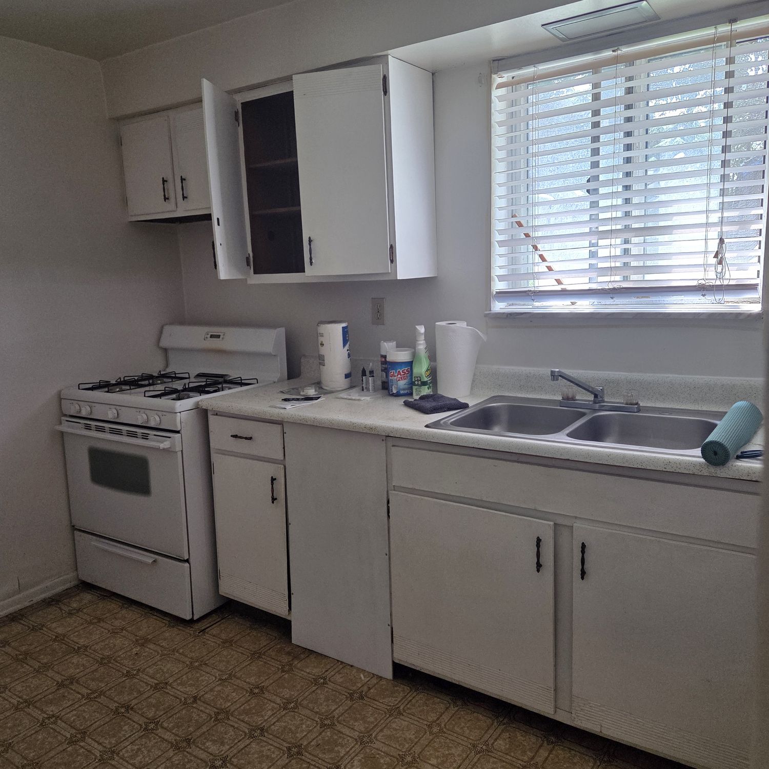 3 Fairlawn Blvd Apt A