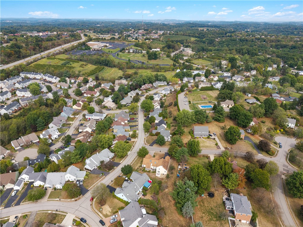 2569 Pheasant Run B