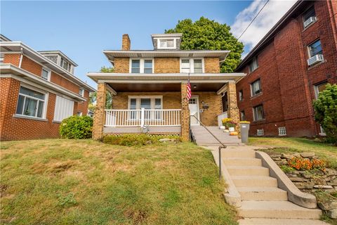 Photo of 1310 Wisconsin Ave, Pittsburgh, PA 15216 (MLS # 1726273)