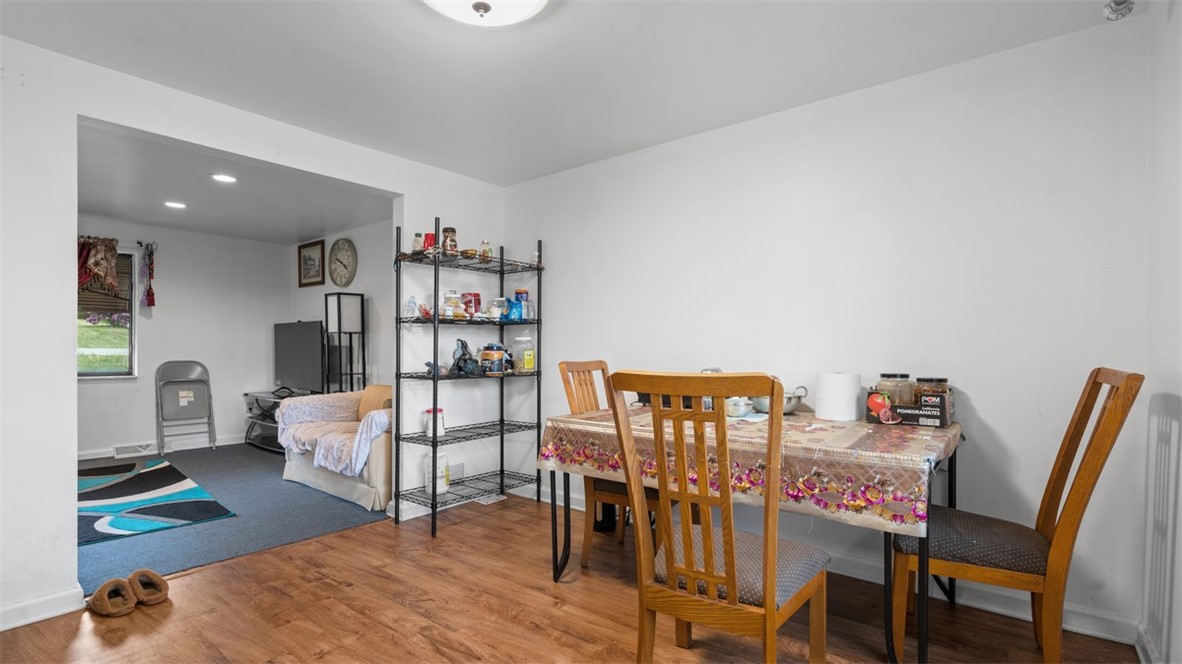 Baldwin Boro, Pennsylvania 15227, United States, 4 Bedrooms Bedrooms, ,4 BathroomsBathrooms,Residential,Active,134674