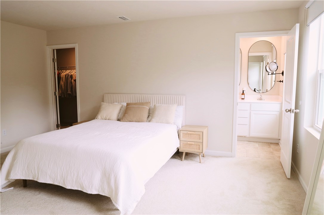 South Park, Pennsylvania 15129, United States, 4 Bedrooms Bedrooms, ,3 BathroomsBathrooms,Residential,Active,150080