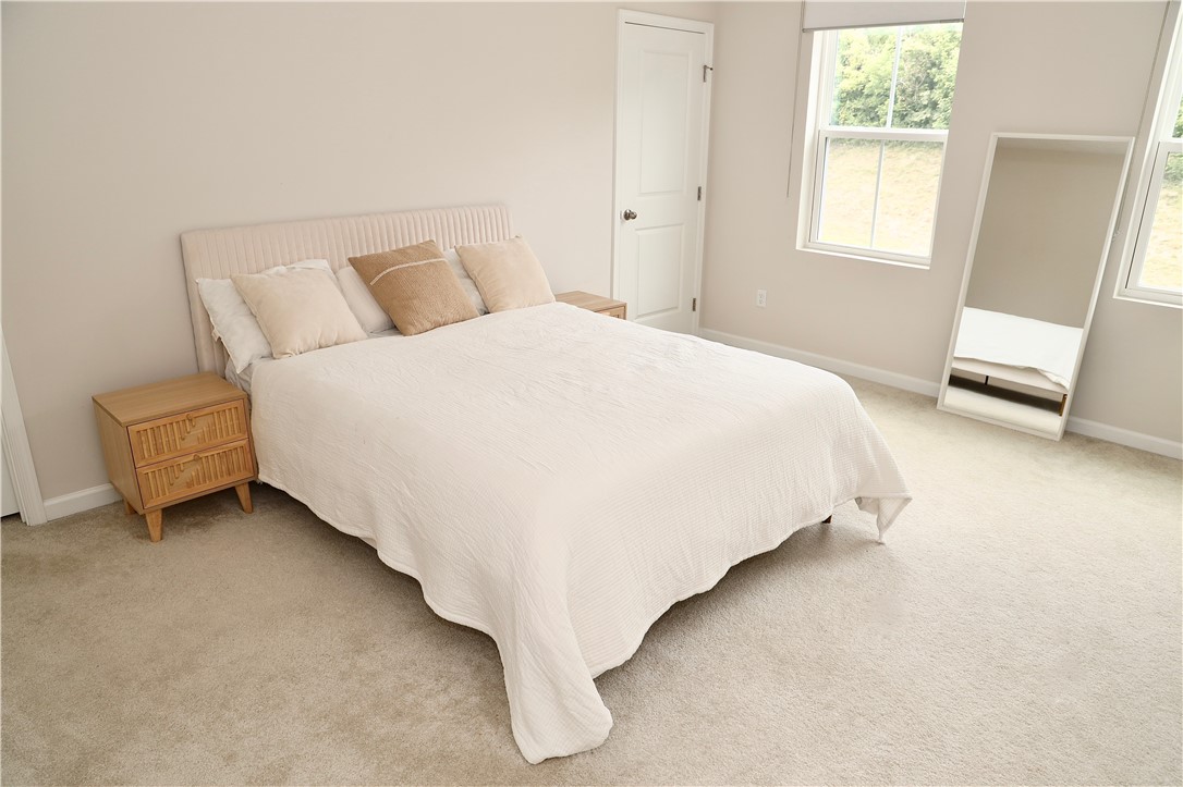 South Park, Pennsylvania 15129, United States, 4 Bedrooms Bedrooms, ,3 BathroomsBathrooms,Residential,Active,150080