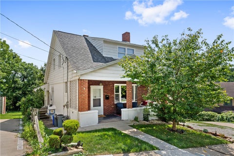 Photo for 115 W Pitt St