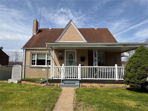 Photo of 133 Liberty Ave, Arnold, PA 15068 (MLS # 1748058)