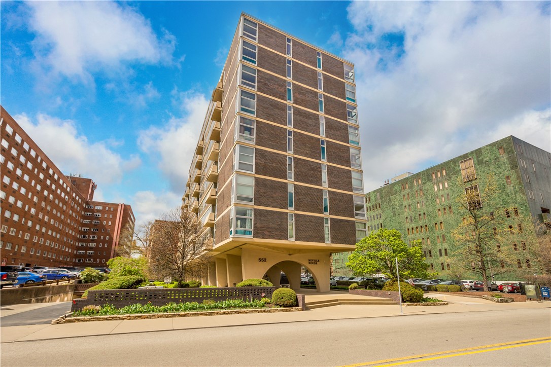 552 N Neville St #64 St, Oakland, Pennsylvania image 2