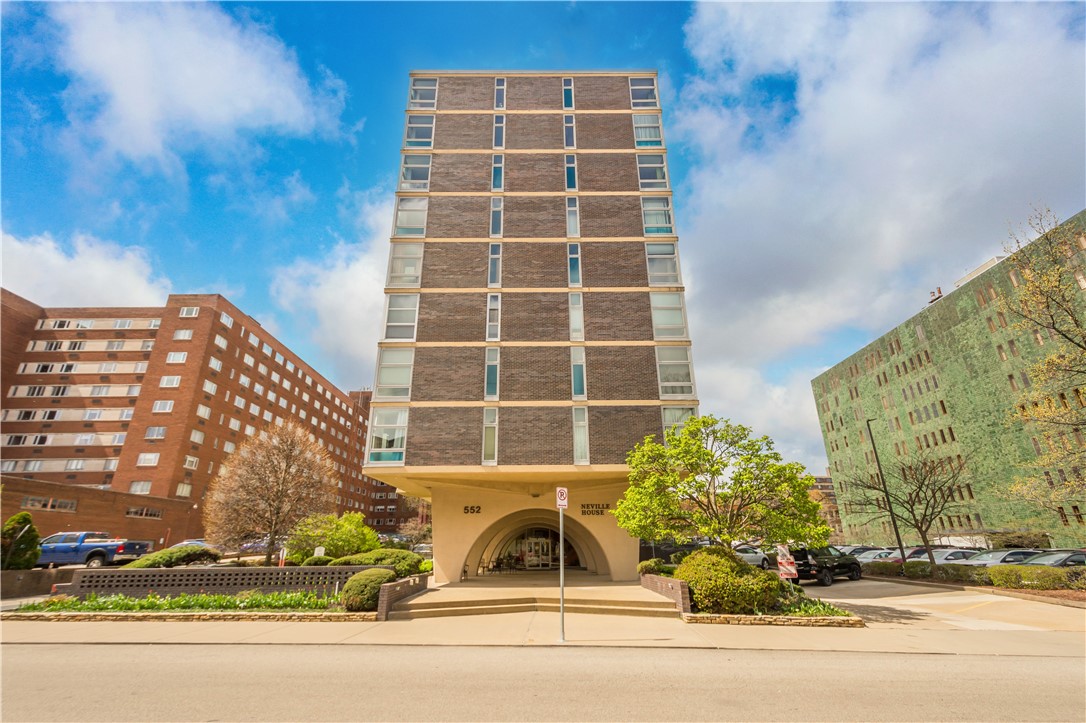 552 N Neville St #64 St, Oakland, Pennsylvania image 3