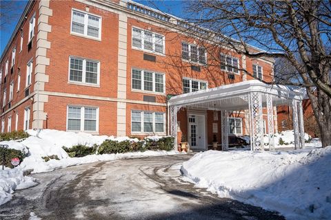 5025 5th Ave 3F Shadyside PA 15232