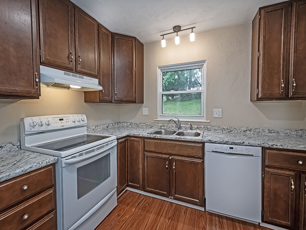 3252 Camberly Drive