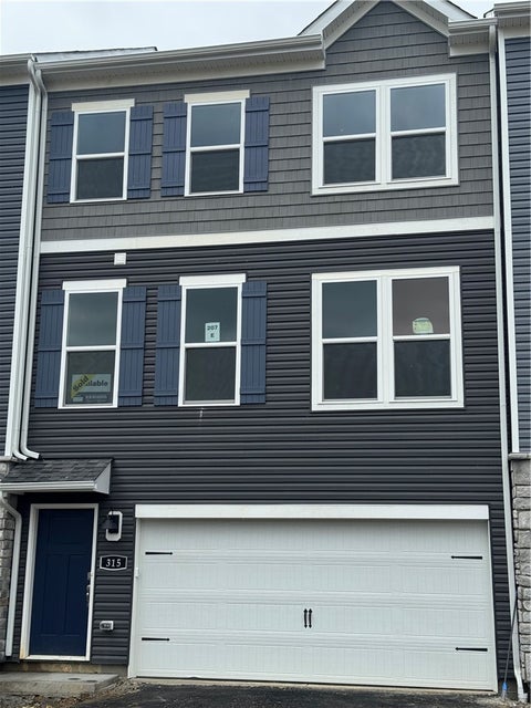 Townhouse For Rent - 315 Alliance Dr<br/> Harmony Boro, PA 16037
