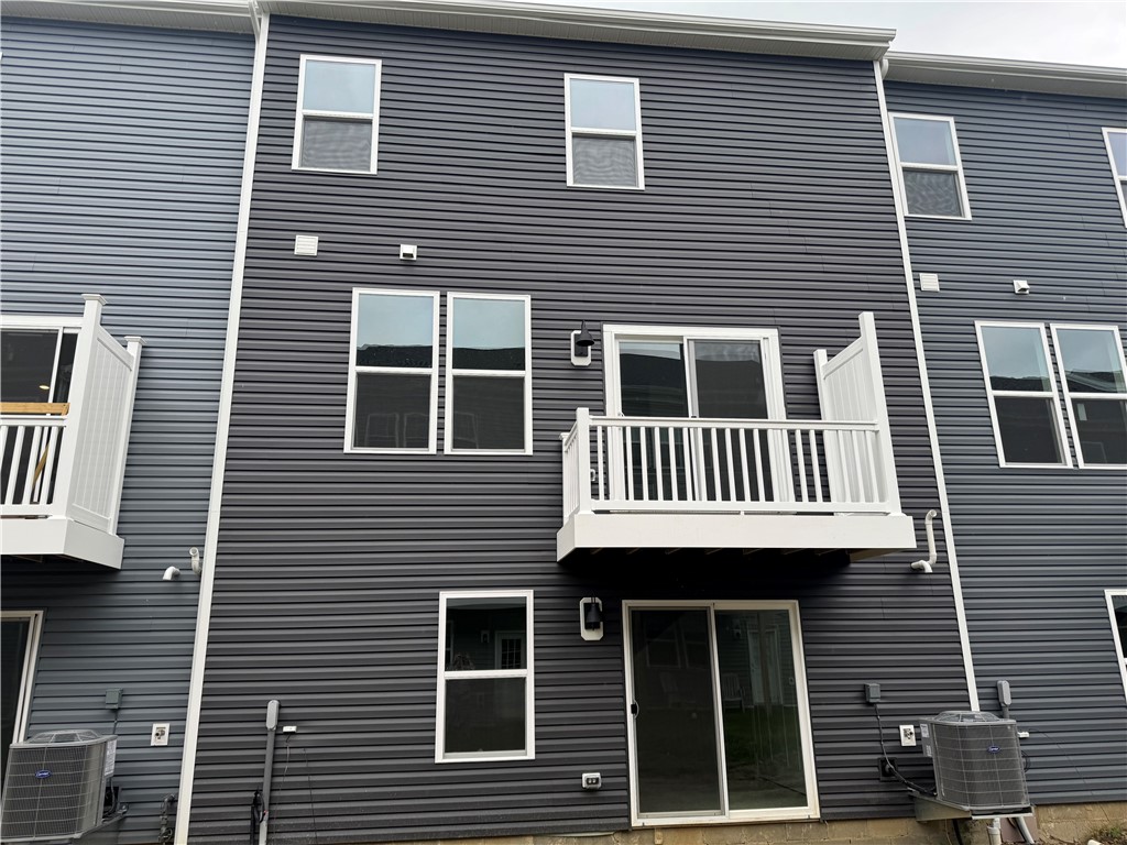 315 Alliance Dr