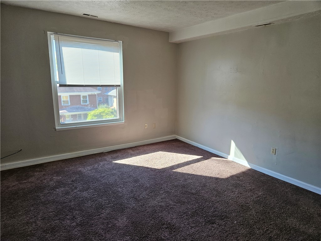 Swissvale, Pennsylvania 15218, United States, 1 Bedroom Bedrooms, ,1 BathroomBathrooms,Residential,Active,37344