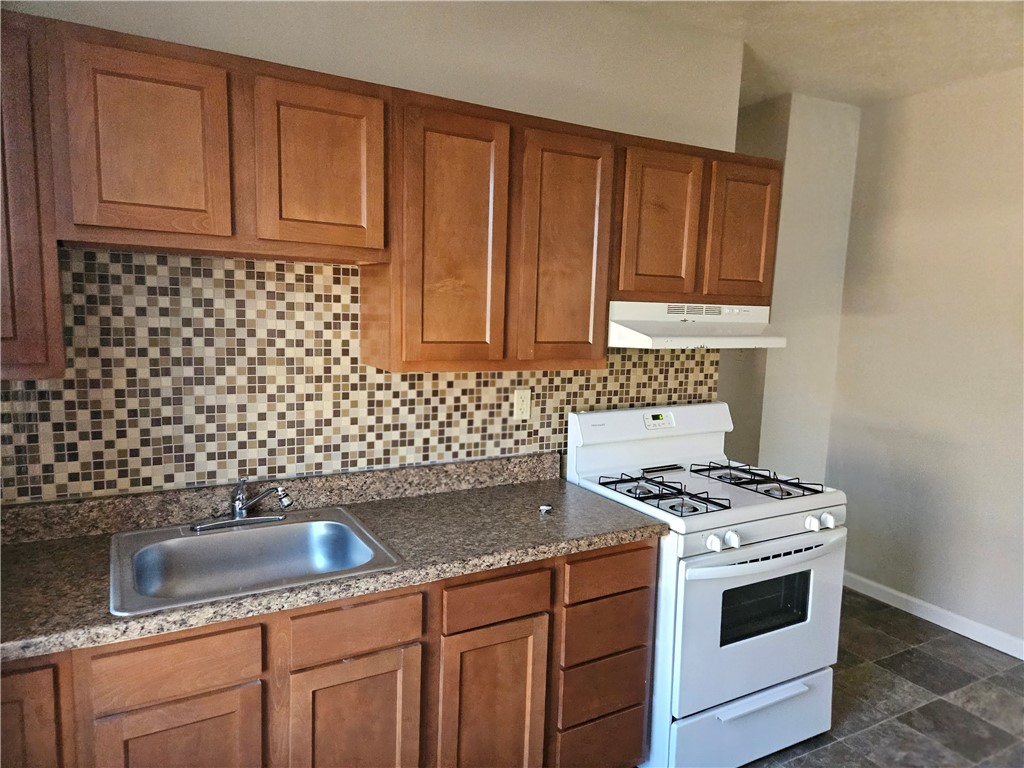 Swissvale, Pennsylvania 15218, United States, 1 Bedroom Bedrooms, ,1 BathroomBathrooms,Residential,Active,37344