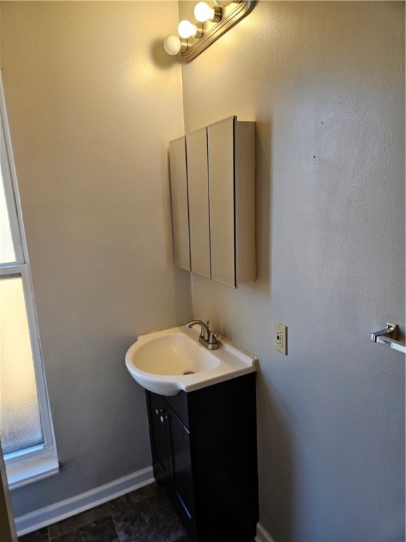 Swissvale, Pennsylvania 15218, United States, 1 Bedroom Bedrooms, ,1 BathroomBathrooms,Residential,Active,37344