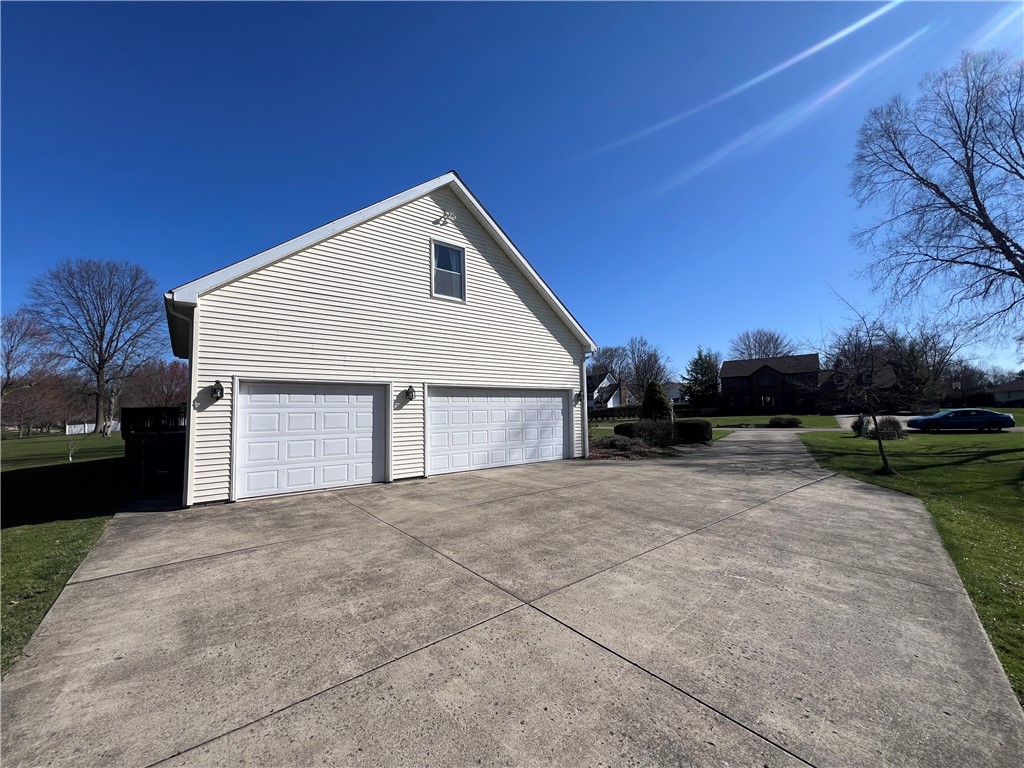 1236 Brandywine Dr Dr, Hermitage, Pennsylvania image 6
