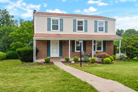 Photo for 200 Cresthaven Lane