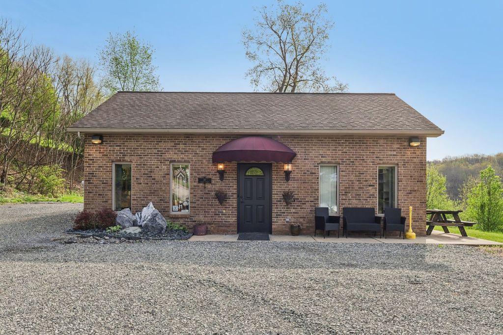 Photo of 30 Terrace Avenue, Leechburg, PA 15656 (MLS # 1749500)
