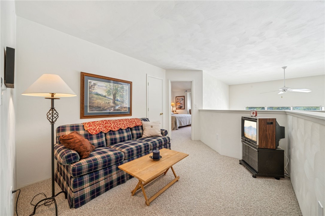 Seven Springs Resort, Pennsylvania 15622, United States, 3 Bedrooms Bedrooms, ,3 BathroomsBathrooms,Residential,Pending,210215