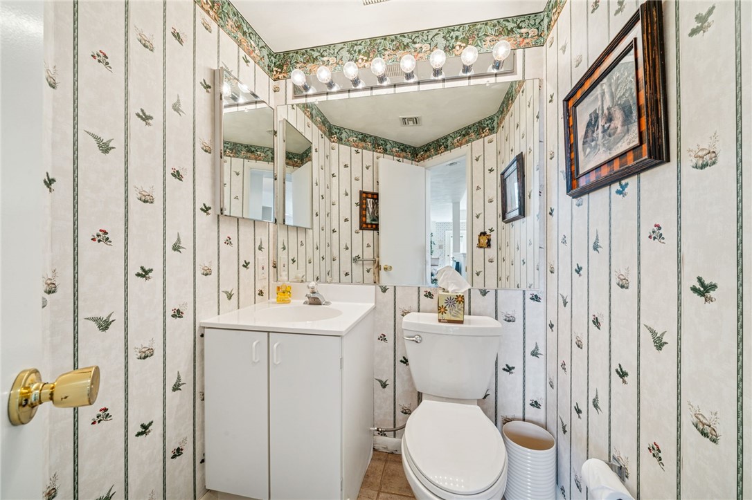 Seven Springs Resort, Pennsylvania 15622, United States, 3 Bedrooms Bedrooms, ,3 BathroomsBathrooms,Residential,Pending,210215