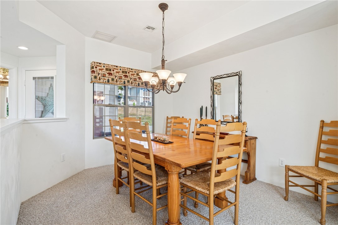 Seven Springs Resort, Pennsylvania 15622, United States, 3 Bedrooms Bedrooms, ,3 BathroomsBathrooms,Residential,Pending,210215